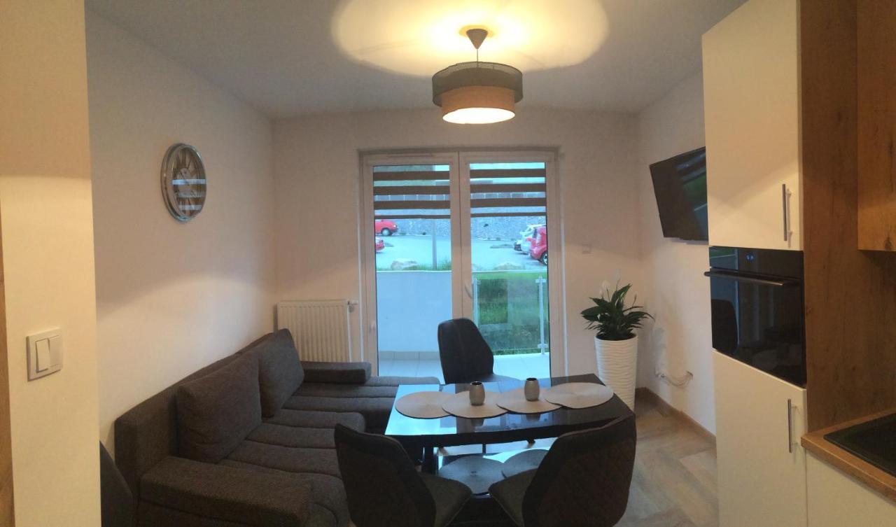 Apartament Happy View Apartman Jelenia Góra Kültér fotó