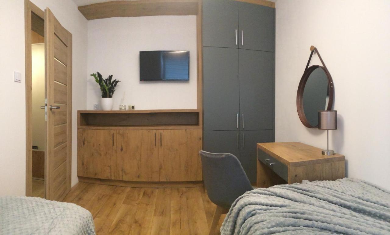 Apartament Happy View Apartman Jelenia Góra Kültér fotó