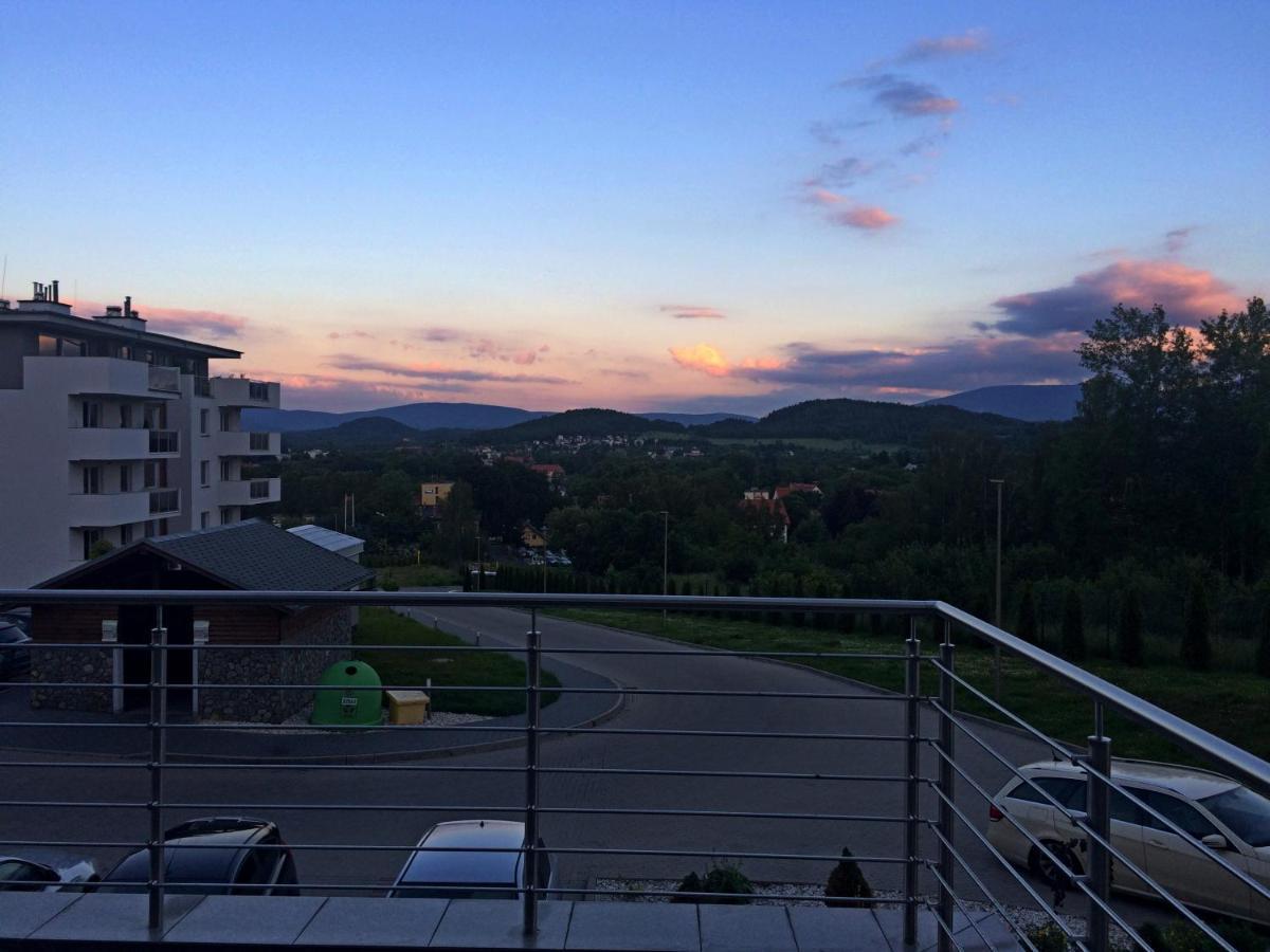 Apartament Happy View Apartman Jelenia Góra Kültér fotó